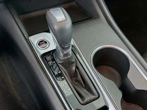 Used 2022 Nissan Altima 2.5 SV image 24