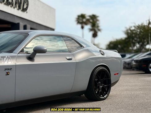 Used 2021 Dodge Challenger R/T Scat Pack w/ T/A Package RWD image 6
