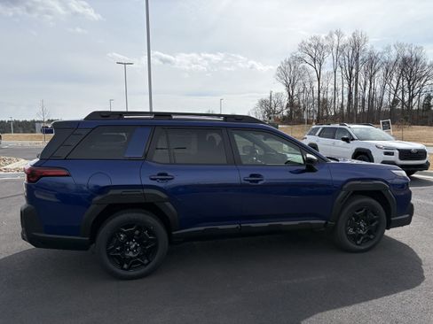 New 2026 Subaru Outback Limited image 8