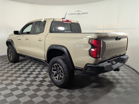 Used 2023 Chevrolet Colorado ZR2 w/ ZR2 Convenience Package III image 3