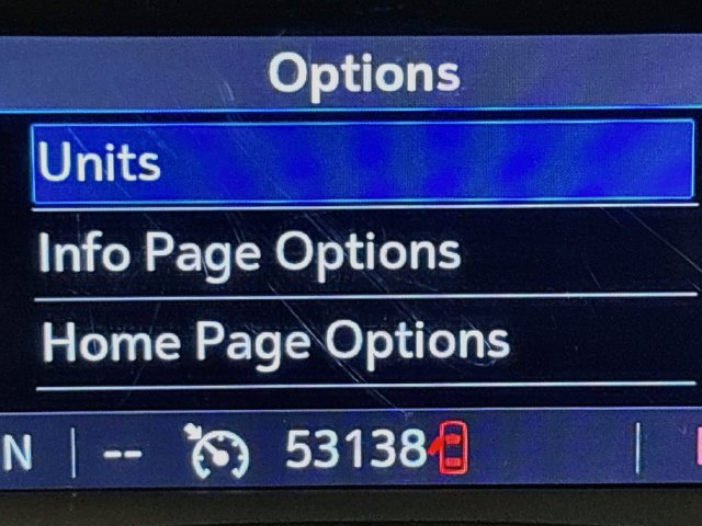Used 2020 Chevrolet Traverse LT w/ Driver Confidence II Package AWD/4WD image 13
