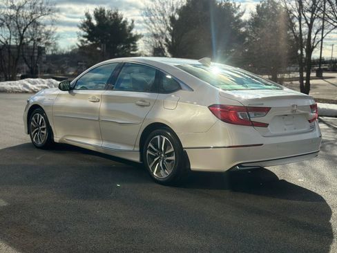 Used 2019 Honda Accord Touring image 6