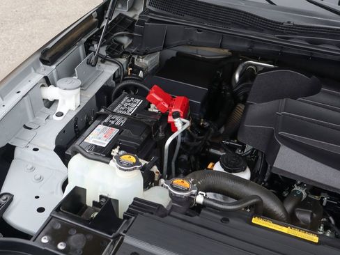 Used 2021 Nissan Titan PRO-4X w/ Pro-4x Convenience Package image 12