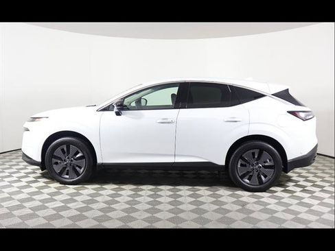 Used 2025 Nissan Murano SL AWD/4WD image 3