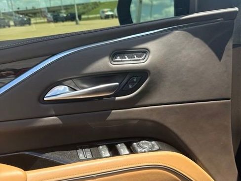 Certified 2023 Cadillac Escalade Premium Luxury w/ LPO, Radiant Package RWD image 11