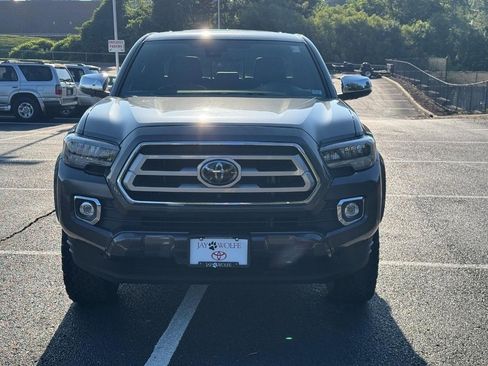 Certified 2022 Toyota Tacoma Limited image 13