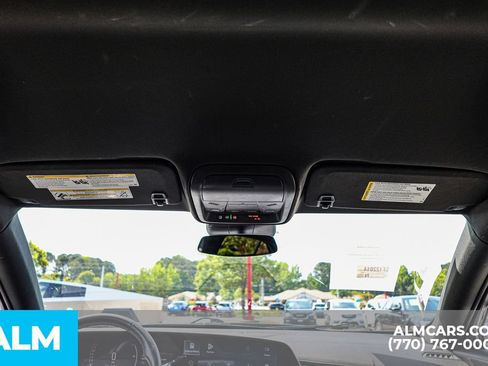 Used 2025 Cadillac XT4 Premium Luxury FWD image 58