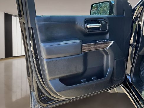 Used 2019 GMC Sierra 1500 SLE image 21