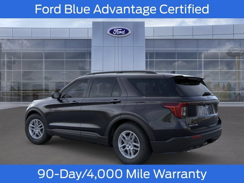 Used 2026 Ford Explorer Active AWD/4WD image 5