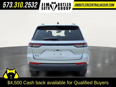 New 2026 Jeep Grand Cherokee Altitude AWD/4WD image 6