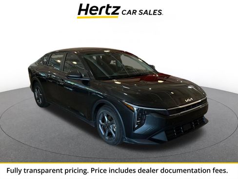 Used 2025 Kia K4 FWD image 1