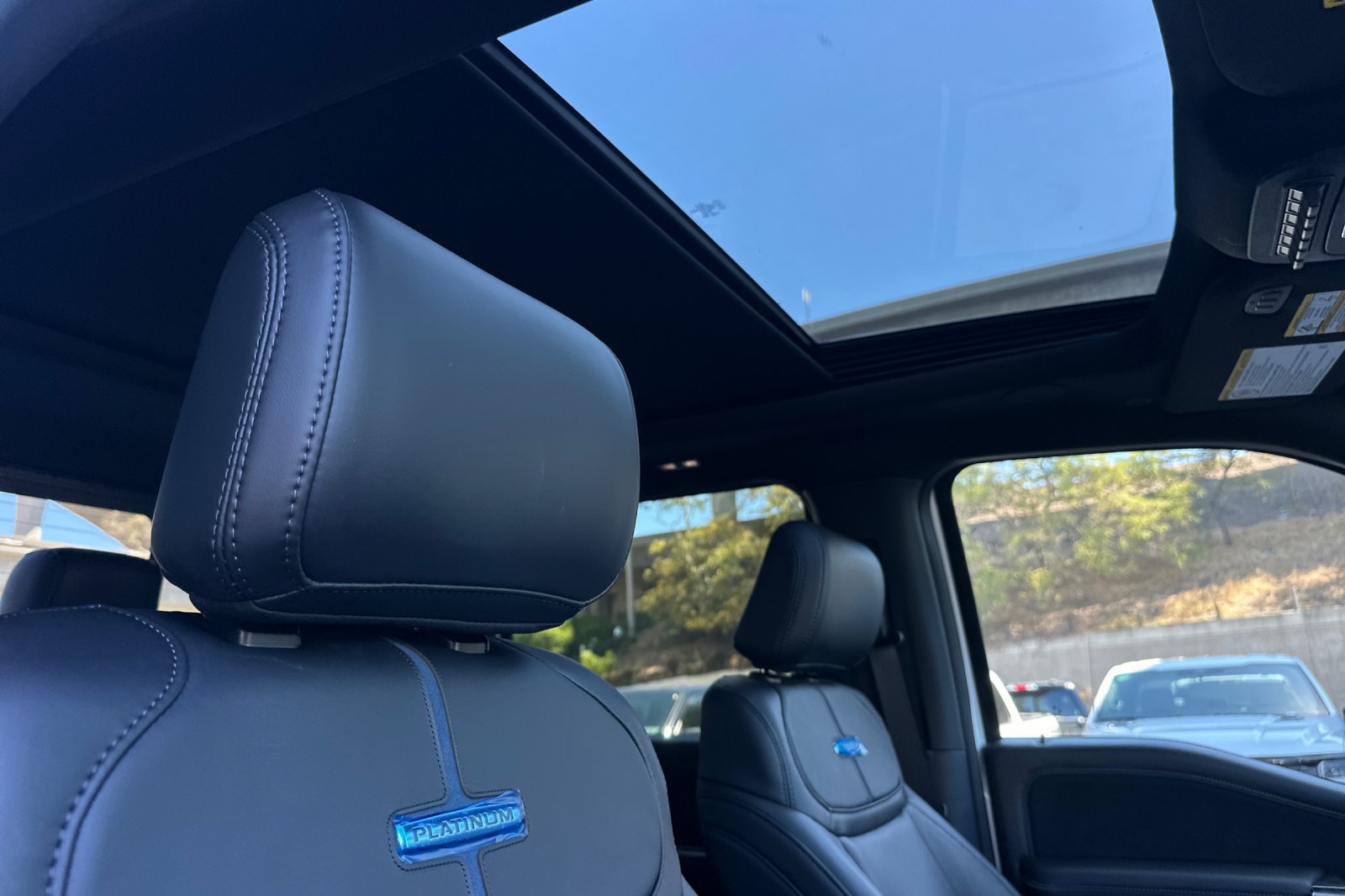 New 2026 Ford F250 Platinum AWD/4WD image 15