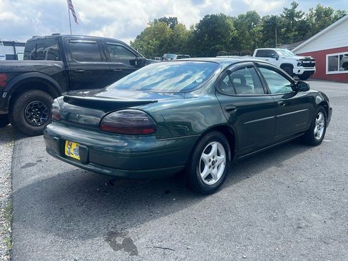 Used 2001 Pontiac Grand Prix SE image 3