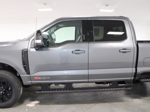 New 2026 Ford F350 Lariat AWD/4WD image 5
