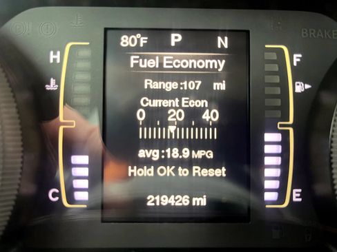 Used 2016 Jeep Cherokee Latitude AWD/4WD image 19