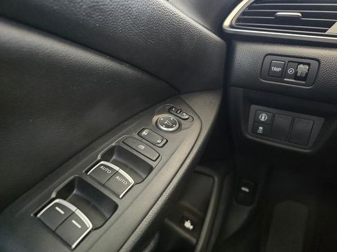 Used 2022 Honda Accord LX image 14