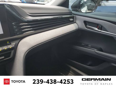Used 2026 Toyota Camry LE w/ Convenience Package FWD image 35