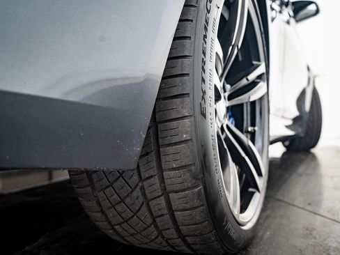 Used 2015 BMW M4 Convertible image 43