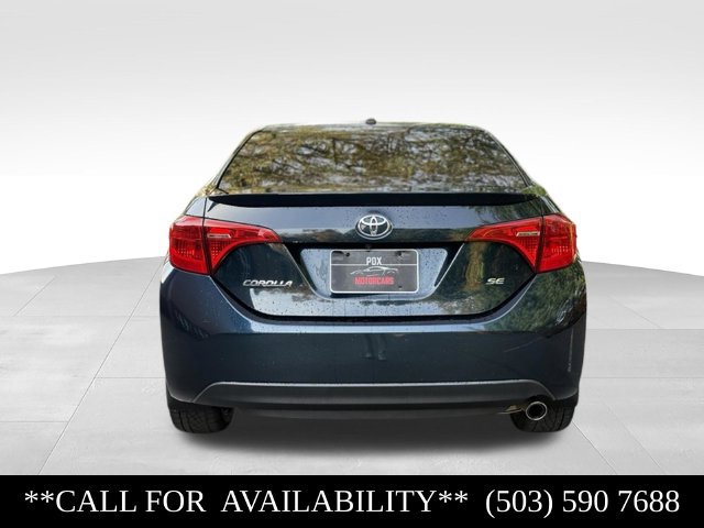 Used 2017 Toyota Corolla SE w/ SE Premium Package FWD image 4
