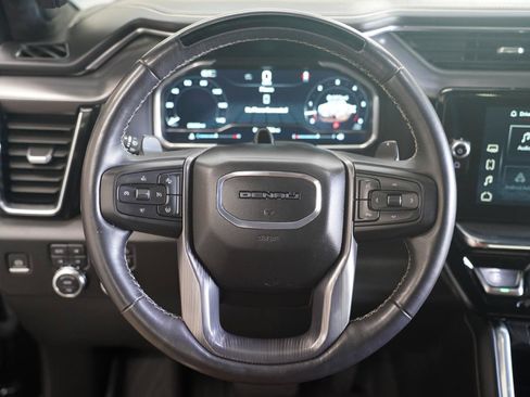 Used 2024 GMC Sierra 1500 Denali Ultimate AWD/4WD image 12