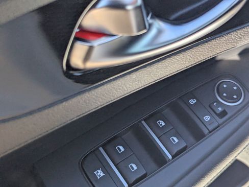 Used 2023 Kia Forte GT-Line image 19