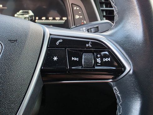 Used 2023 Audi A6 2.0T Premium image 26