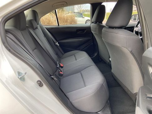 Used 2024 Toyota Corolla LE image 13