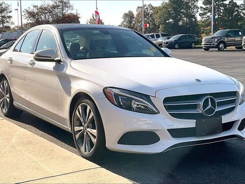 Used 2018 Mercedes-Benz C 300 Sedan image 1