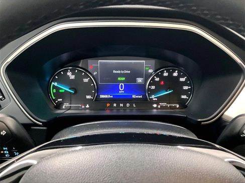 Used 2022 Ford Escape SE w/ Convenience Package image 25