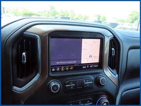 Used 2019 Chevrolet Silverado 1500 High Country w/ Safety Package II AWD/4WD image 19