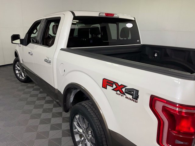 Used 2016 Ford F150 King Ranch w/ Equipment Group 601A Luxury AWD/4WD image 39