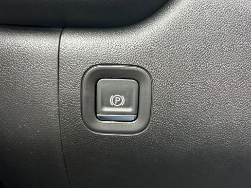 New 2026 Chevrolet Silverado 2500 Custom w/ Custom Convenience Package image 18