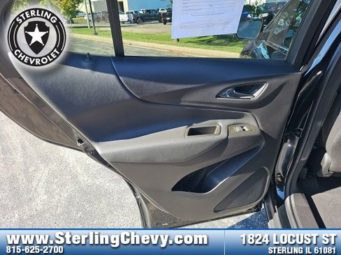 Used 2023 Chevrolet Equinox LT w/ Driver Convenience Package image 23