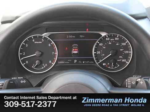 Used 2024 Nissan Rogue S AWD/4WD image 9