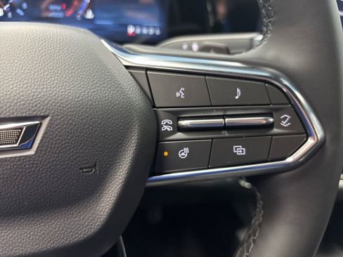 New 2026 Chevrolet Equinox LT w/ Midnight Edition AWD/4WD image 37