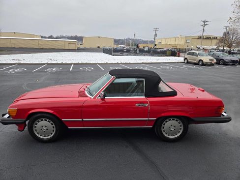 Used 1988 Mercedes-Benz 560 SL image 17