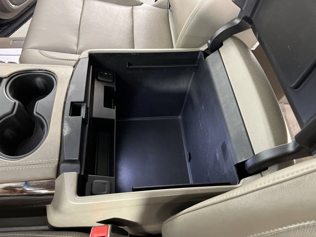 Used 2018 GMC Yukon SLT RWD image 25