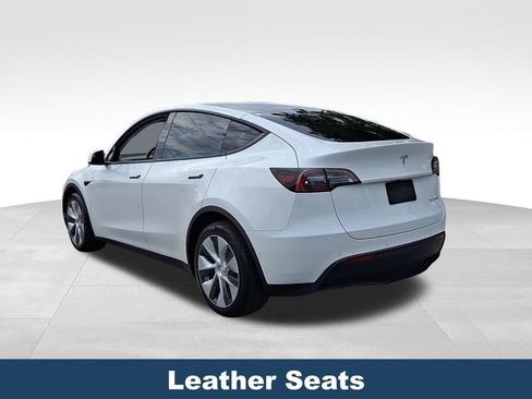 Used 2021 Tesla Model Y Long Range AWD/4WD image 5