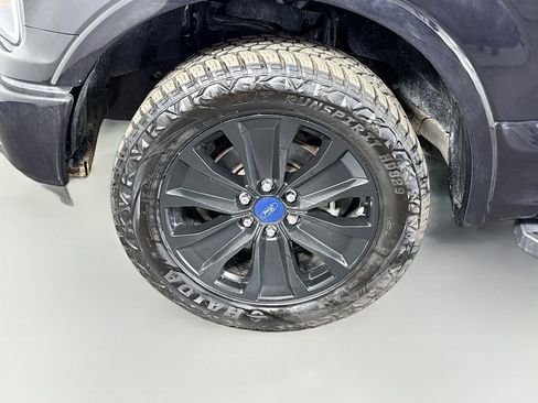 Used 2020 Ford F150 Lariat w/ Equipment Group 502A Luxury image 38