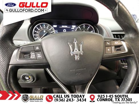 Used 2021 Maserati Levante image 24