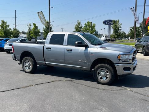 Used 2020 RAM 2500 Tradesman AWD/4WD image 6