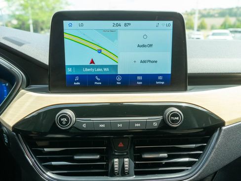 Used 2022 Ford Escape Titanium w/ Titanium Elite Package AWD/4WD image 22
