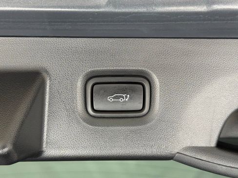 Used 2023 Hyundai Ioniq 5 Limited w/ Cargo Package RWD image 5