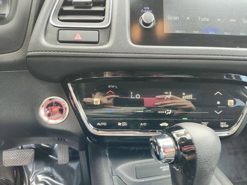 Used 2022 Honda HR-V EX image 56