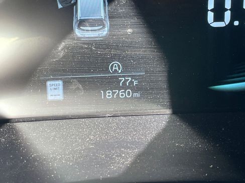 Used 2025 Kia Soul LX w/ LX Technology Package image 40