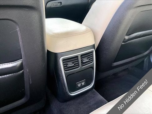 Used 2015 Chrysler 300 Limited RWD image 27