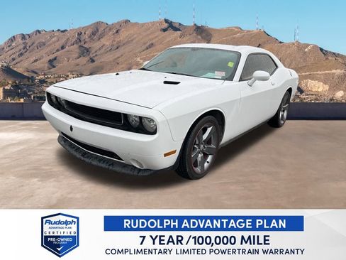 Used 2014 Dodge Challenger SXT Plus image 1