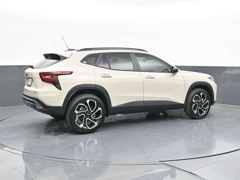 New 2026 Chevrolet Trax RS w/ Driver Confidence Package image 14