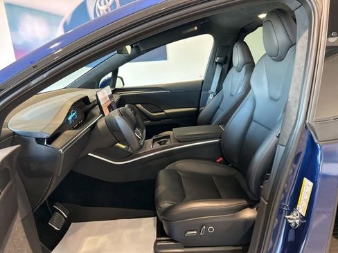 Used 2024 Tesla Model X AWD/4WD image 11