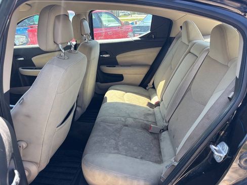 Used 2011 Dodge Avenger Express FWD image 10